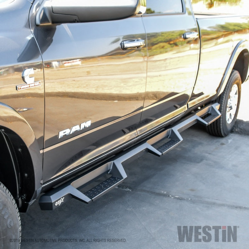 Westin R5 Modular Nerf Step Bars For Ram 2500/3500 Crew Cab (2010-2018, 8ft Bed) - Polished Stainless - View #11