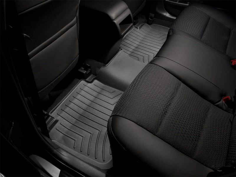 WeatherTech FloorLiner Floor Mats – Full Set For 2015-2020 Chevy Suburban (Tan)
