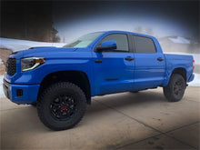 Load image into Gallery viewer, Tuff Country 14-20 Toyota Tundra TRD Pro 4x4 &amp; 2wd 2.5in Lift Kit