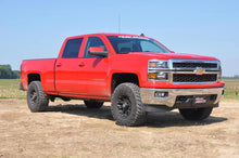 Load image into Gallery viewer, 2.5 Inch Lift Kit - Alu Cast Steel - M1 Strut - Chevy GMC 1500 (07+)