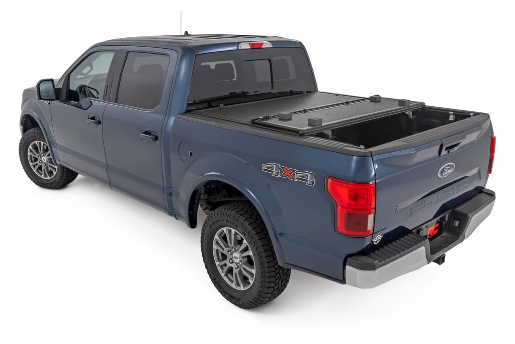 Hard Low Profile Bed Cover - 5'7 In. Bed - Ford F-150 (15-20) Raptor (17-20)