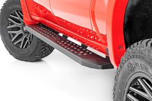 Load image into Gallery viewer, RPT2 Running Boards - Crew Cab - Black - Chevy GMC 1500 2500HD 3500HD (19-24)