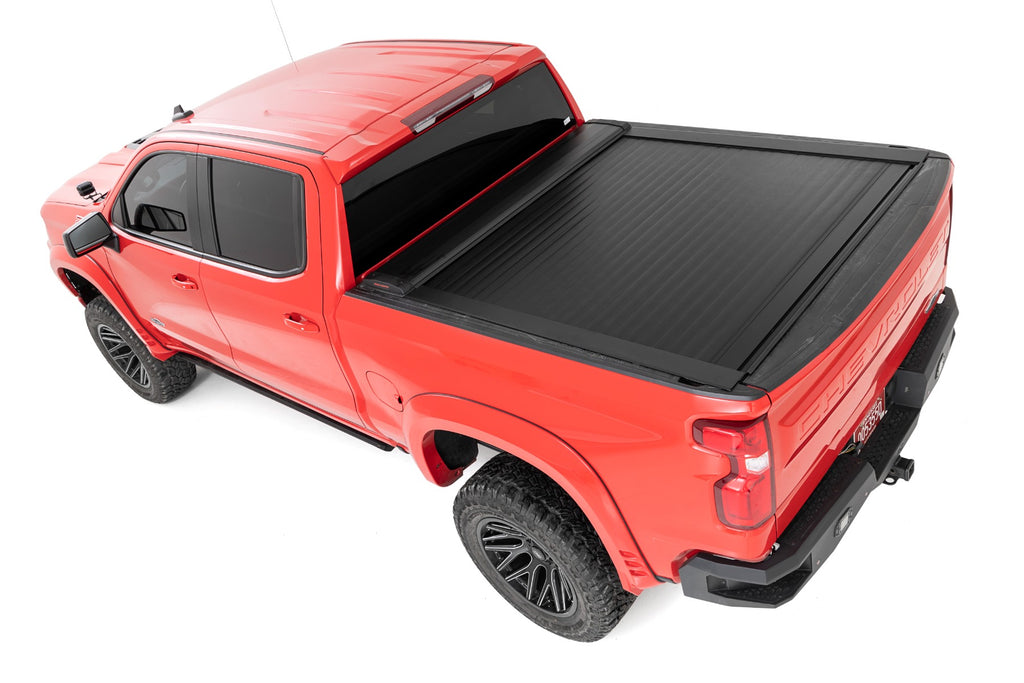 Retractable Bed Cover - 5'7 In. Bed - Chevy GMC 1500 (19-24)