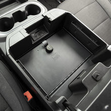 Load image into Gallery viewer, Photo - Close Up