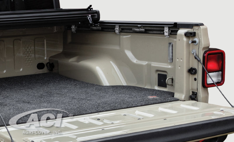 Access 20+ Jeep Gladiator 5ft Bed (w/ Trail Rail) Lorado Roll-Up Cover