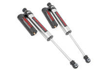 Load image into Gallery viewer, Rough Country - Vertex 2.5 Adj Front Shocks - 4.5-8" - Ford Super Duty 4WD (05-22) - 699004