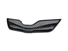 Load image into Gallery viewer, Armordillo 2010-2011 Toyota Camry Mesh Grille Gloss Black