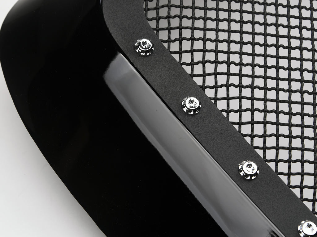 Armordillo 2002-2005 Dodge Ram 1500 Studded Mesh Grille - Gloss Black