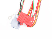 Load image into Gallery viewer, Armordillo Trailer Hitch Wire For 2005-2006 Chevy Equinox 4-way Plug
