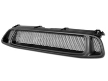 Load image into Gallery viewer, Armordillo 2004-2005 Subaru Impreza Mesh Grille Matte Black