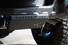Load image into Gallery viewer, Rugged Ridge Jeep Wrangler JK/JKU/JL/JLU &amp; Gladiator Hitch Skid Plate 2in. Rec - Tex Blk