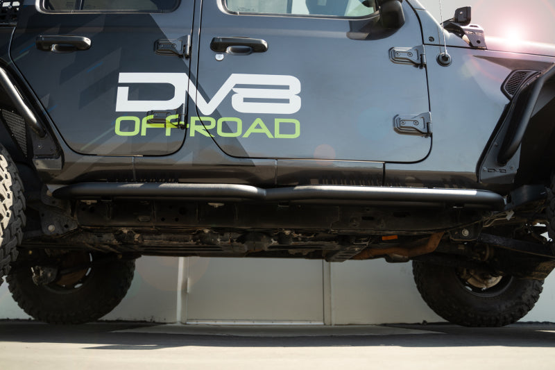 DV8 Offroad 18+Jeep Wrangler JL 4 Door Body/Pinch Weld Mounted Step