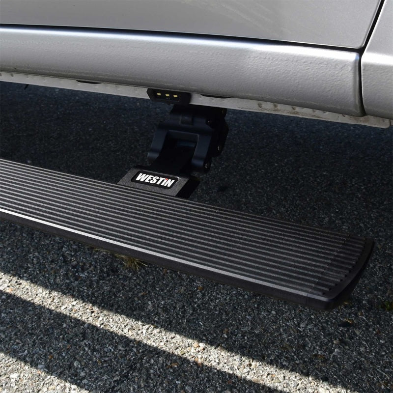 Westin 19+ Chev/GMC Silv/Srra 1500 CC (No 19 LTD) / 20-23 2500/3500 Pro-e Running Boards - Tex Blk