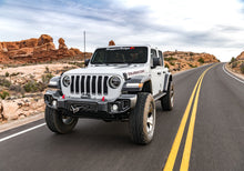 Load image into Gallery viewer, Superlift 18-19 Jeep Wrangler JL Unlimited 4in Lift Kit Including Rubicon w/ Fox Shocks
