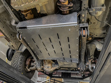 Load image into Gallery viewer, FSPE Ford F-250 Catalytic Converter Guard (2008-2010) V8 Gas 4WD