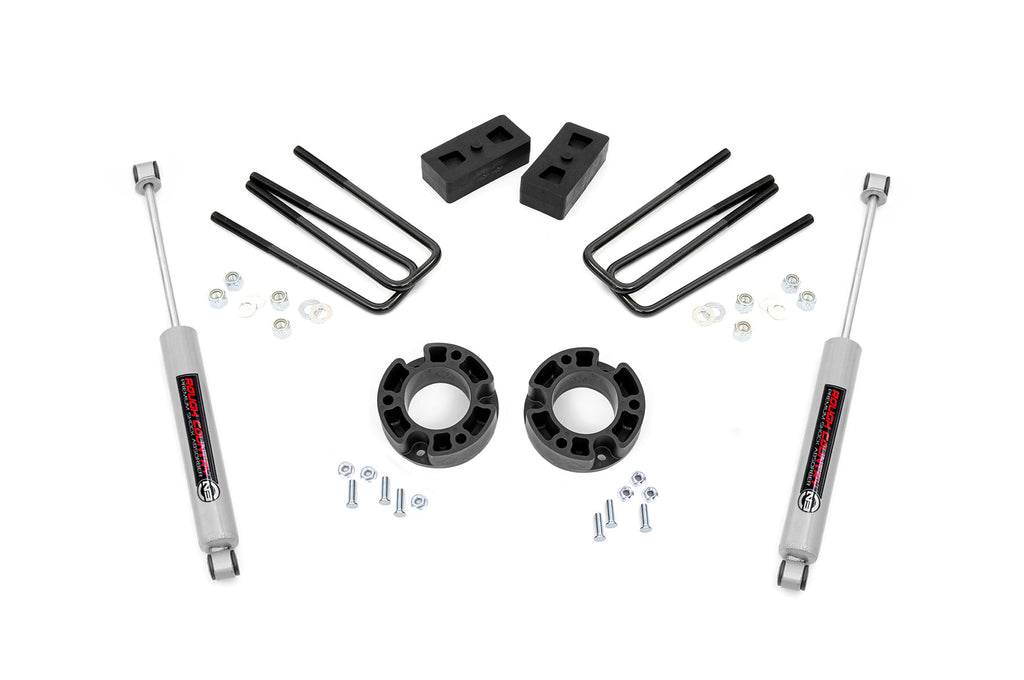 Rough Country 3.5 Inch Lift Kit - Chevy GMC 1500 2WD (07-13)