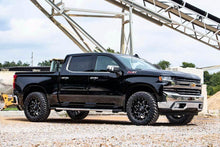 Load image into Gallery viewer, Rough Country 2 Inch Leveling Kit - Loaded Strut - Chevy GMC 1500 (19-23)