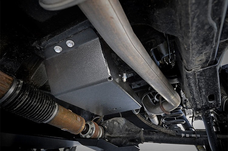 jeep-jk-evap-skid-plate_777-installed.jpg