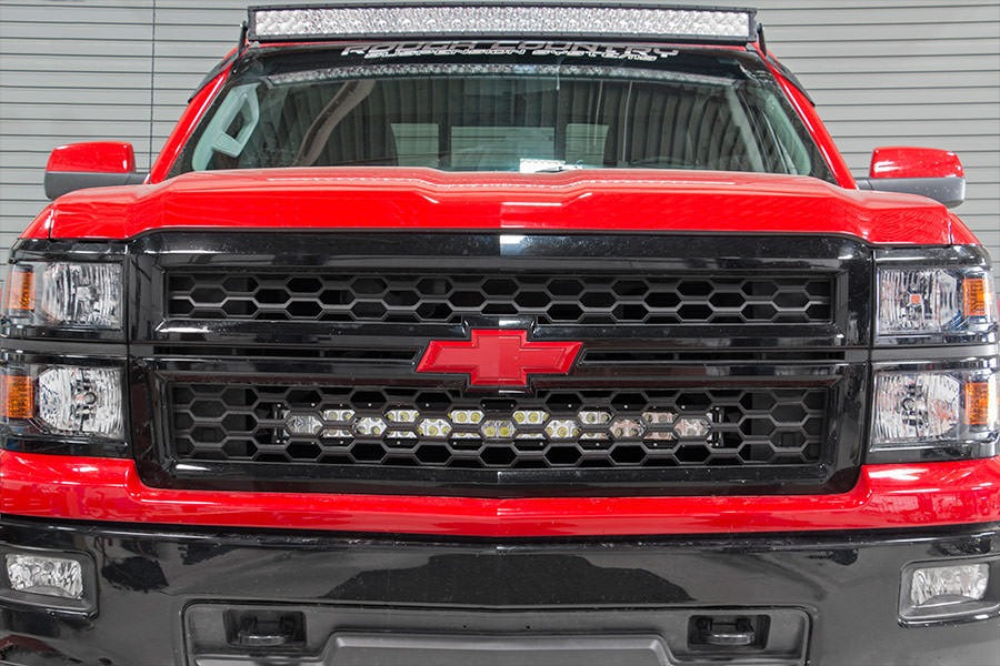lights-30-inch-gm-grille-kit_70624-grille.jpg
