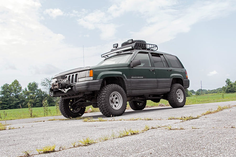 lights-50-inch-jeep-mounts_70567-installed-jeep.jpg