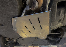 Load image into Gallery viewer, FSPE Catalytic Converter Guard Highlander HYBRID 2.5L 4CYL 2020-2024