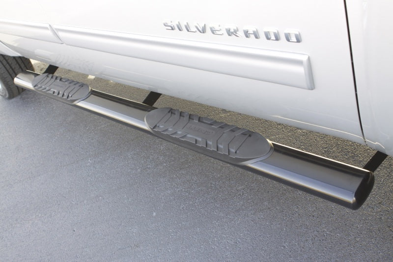 Lund Chevy Silverado 1500 Crew Cab 5in. Oval Straight SS Nerf Bars - Polished