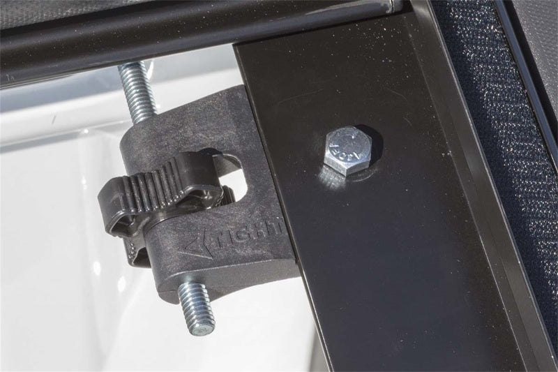 Access Vanish 17+ Ford Super Duty F-250/F-350/F-450 8ft Box (Includes Dually) Roll-Up Cover