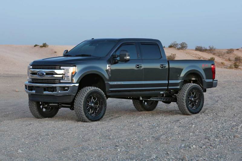 Fabtech 17+ Ford F250/ F350 4WD Diesel 8in Rad Arm Sys w/Coils & Stealth Shks