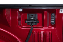 Load image into Gallery viewer, Roll-N-Lock Chevrolet Silverado 1500 SB 77-3/4in A-Series Retractable Tonneau Cover