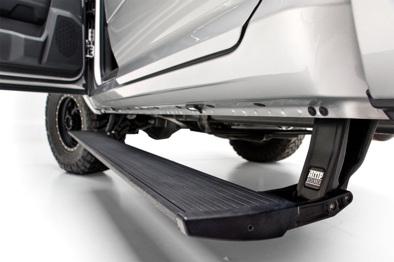 AMP Research Chevy/GMC Silverado/Sierra 1500 & 2024 2500/3500HD Double/CC PowerStep Xtreme