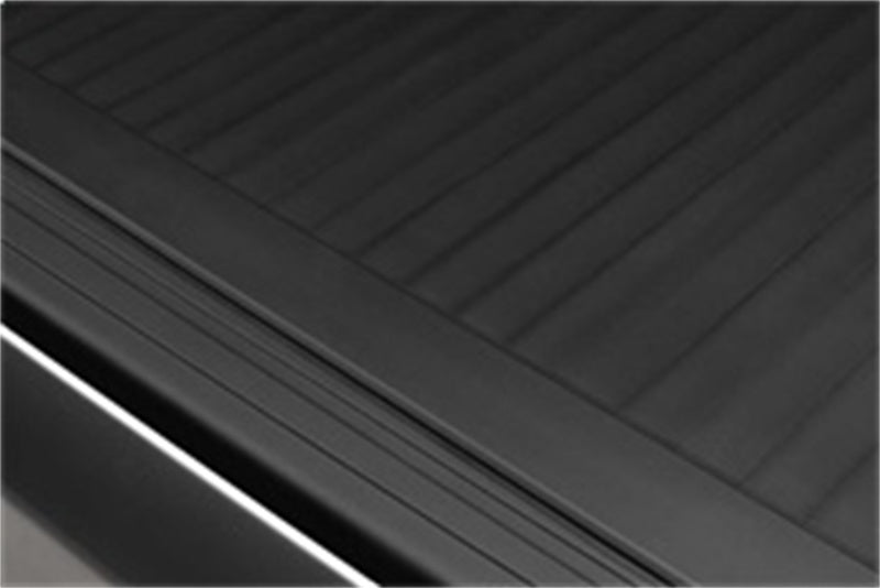Roll-N-Lock Chevrolet Silverado 1500 SB 77-3/4in A-Series Retractable Tonneau Cover