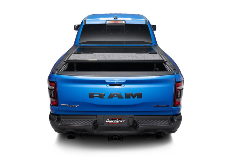 UnderCover Ram 1500 (w/o Rambox) (19+ Classic) 5.7ft Ultra Flex Bed Cover - Matte Black Finish