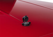 Load image into Gallery viewer, UnderCover Chevy Silverado 1500 6.5ft Lux Bed Cover - Olympic White