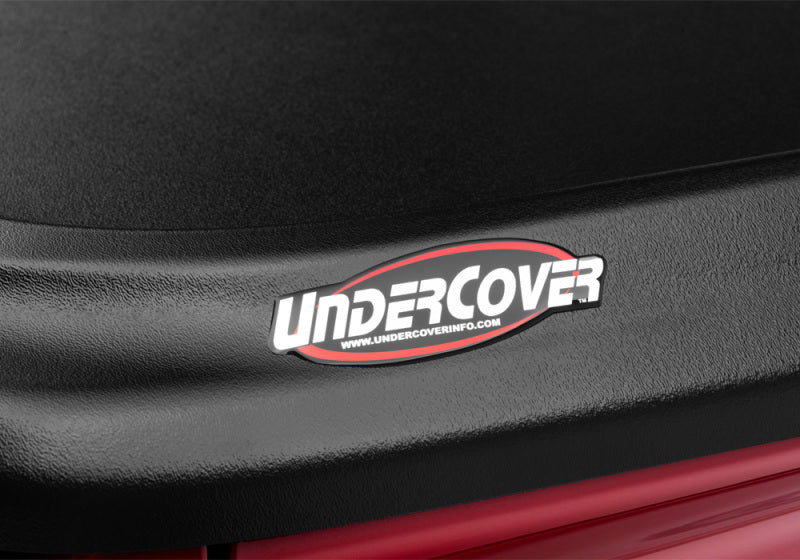 UnderCover Chevy Silverado 1500 6.5ft SE Bed Cover - Black Textured
