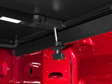 Load image into Gallery viewer, Tonno Pro 15+ Chevy Colorado 6ft Fleetside Tonno Fold Tri-Fold Tonneau Cover