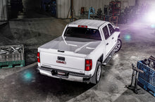 Load image into Gallery viewer, UnderCover GMC Sierra 1500 (w/o MultiPro TG) 5.8ft Elite LX Bed Cover - Black