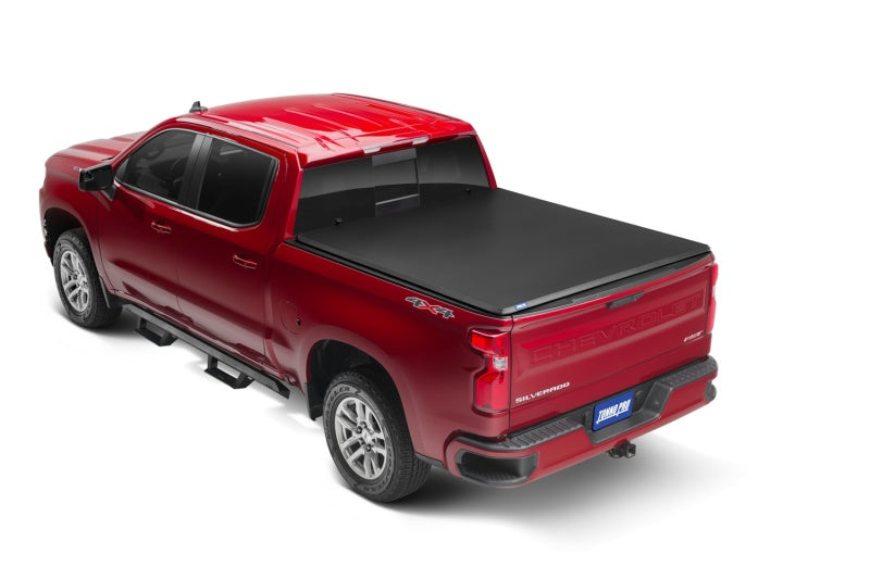Tonno Pro 20+ GM 2500/3500HD 8ft w/o Factory Side Storage Boxes Tonno Fold Tri-Fold Tonneau Cover