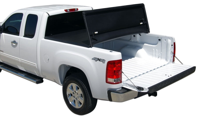 Tonno Pro 15+ Chevy Colorado 6ft Fleetside Tonno Fold Tri-Fold Tonneau Cover