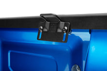 Load image into Gallery viewer, Extang 09-18 Dodge Ram / Classic 1500 (5ft. 7in. Bed) Solid Fold ALX
