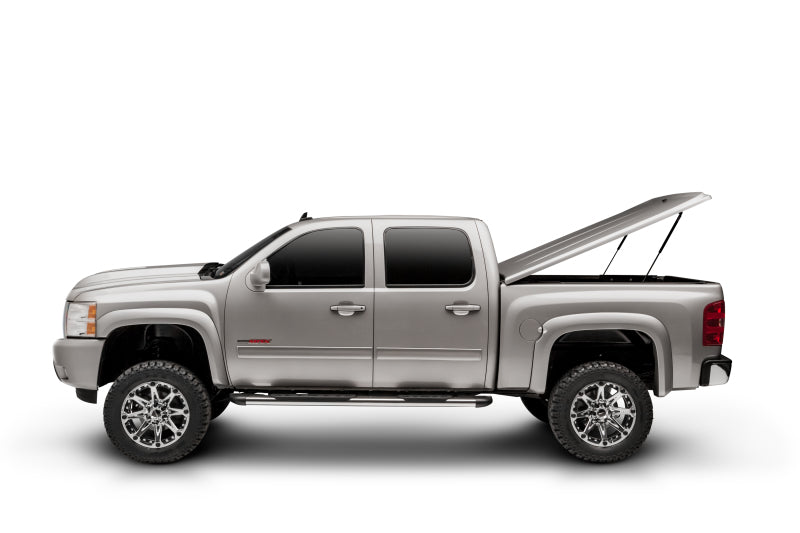 UnderCover Chevy Colorado/GMC Canyon 5ft Lux Bed Cover - Cyber Grey Effect