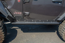 Load image into Gallery viewer, DV8 Offroad 2018+ Jeep Gladiator Frame Mounted Sliders