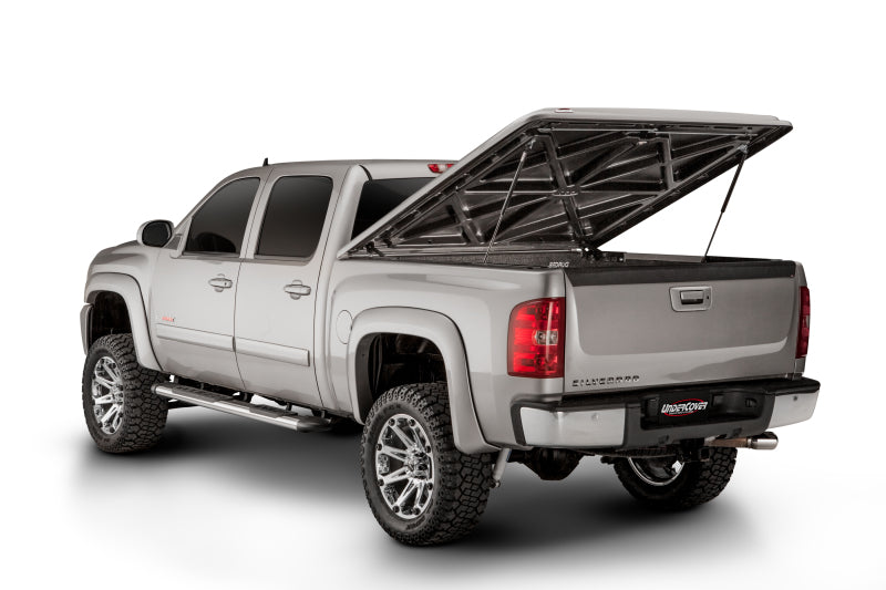 UnderCover Chevy Silverado 1500 6.5ft Lux Bed Cover - Olympic White