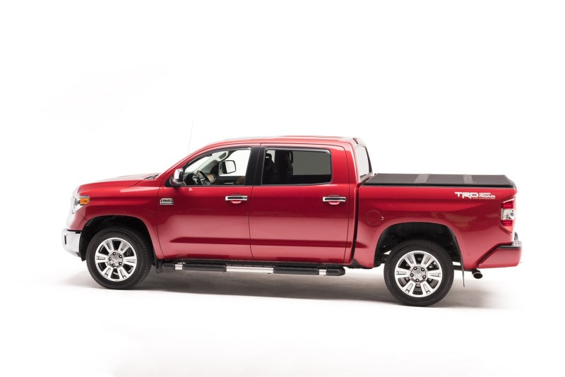 Extang Toyota Tundra (6.5ft) (Works w/o Rail System) Solid Fold 2.0