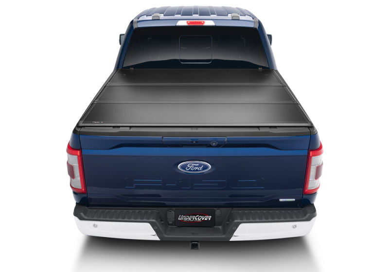 UnderCover Ford F-150 5.5ft Triad Bed Cover