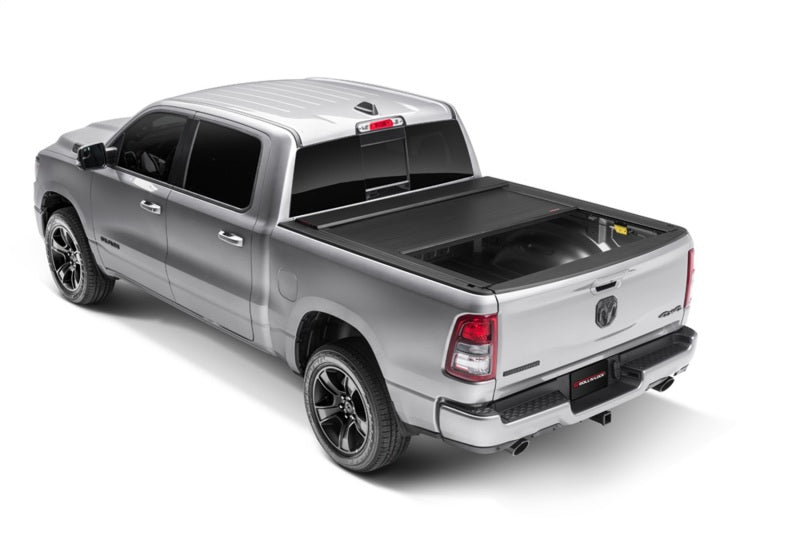 Roll-N-Lock Chevrolet Silverado 1500 (w/o Carbon Pro - 69.9in.) E-Series XT Retractable Cover