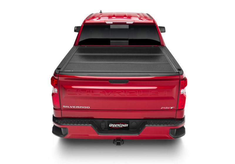UnderCover Chevy Silverado 1500 (w/ or w/o MPT) 5.8ft Flex Bed Cover