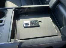Load image into Gallery viewer, Lock&#39;er Down Center Console Safe fits Colorado &amp; Canyon 2015-2022