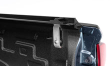 Load image into Gallery viewer, Lund Chevy Silverado 1500 (8ft. Bed) Genesis Elite Roll Up Tonneau Cover - Black