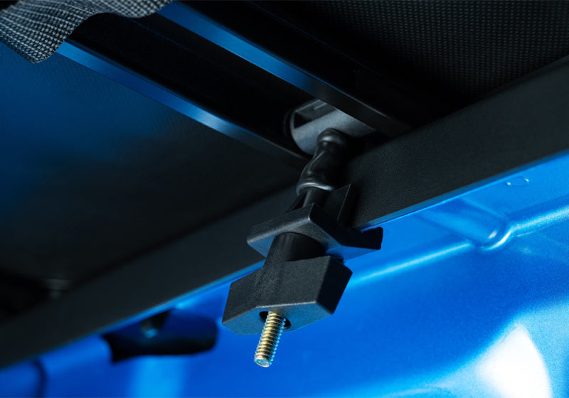 Extang Dodge Ram Box w/ Cargo Management System (5ft 7in) / 2019 Classic 1500 Trifecta e-Series