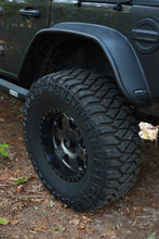 Load image into Gallery viewer, Bushwacker YA FF Jeep Flat Style 2 Piece